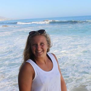 Meet your Posher, Hana